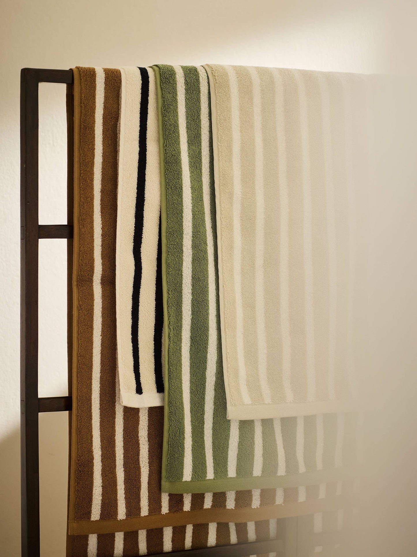 Bonnie hand towel