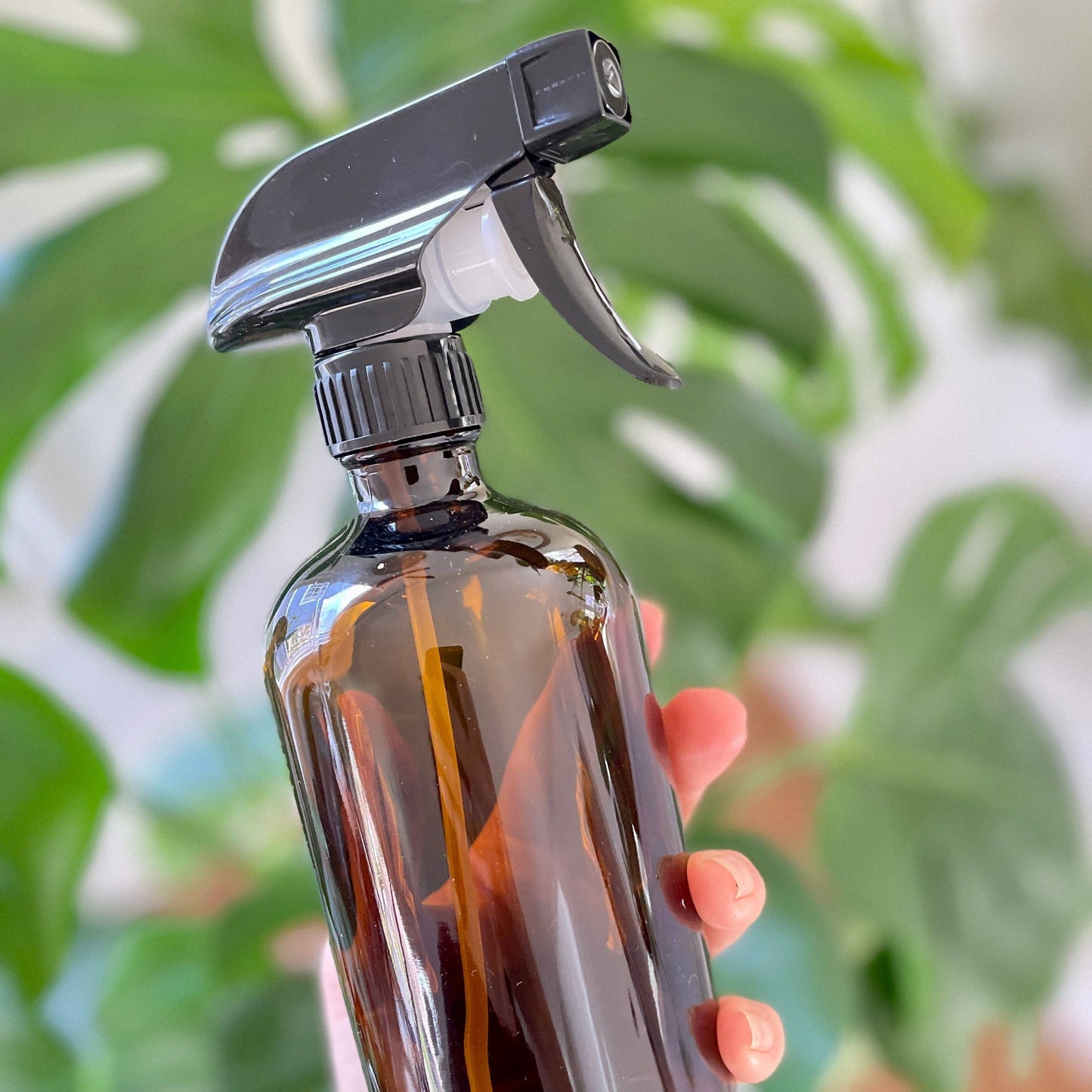 Amber Glass Spray Bottle (16oz)