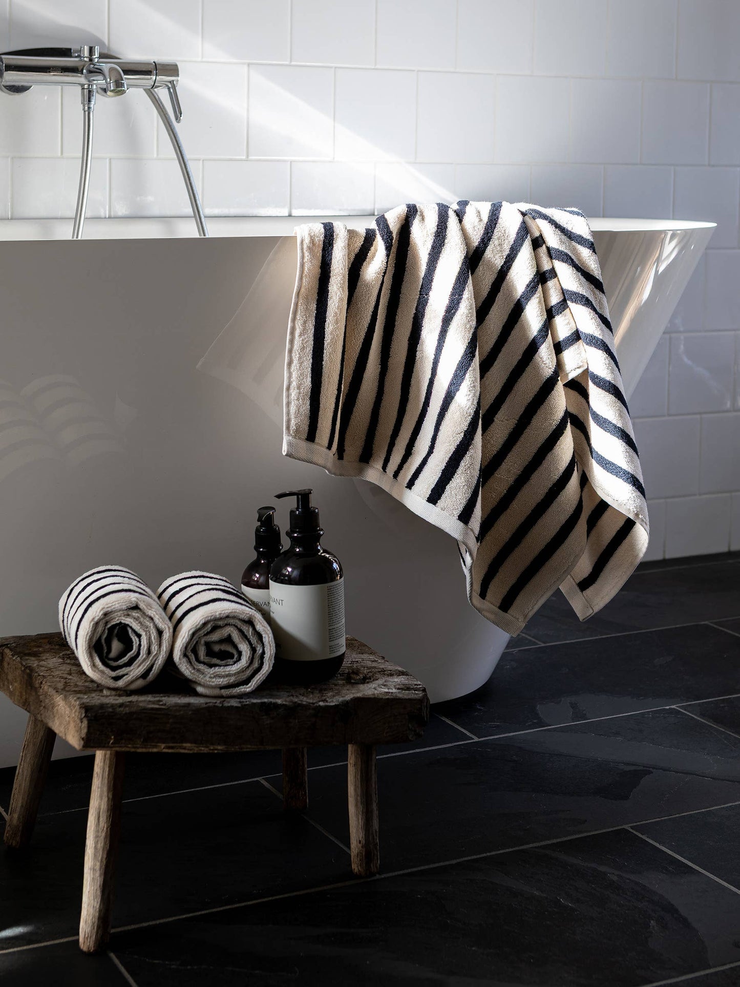 Bonnie hand towel