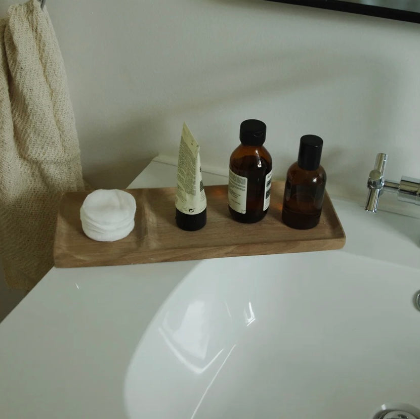 LE BAIN BATHROOM ACCESSORIES—WOODEN TRAY