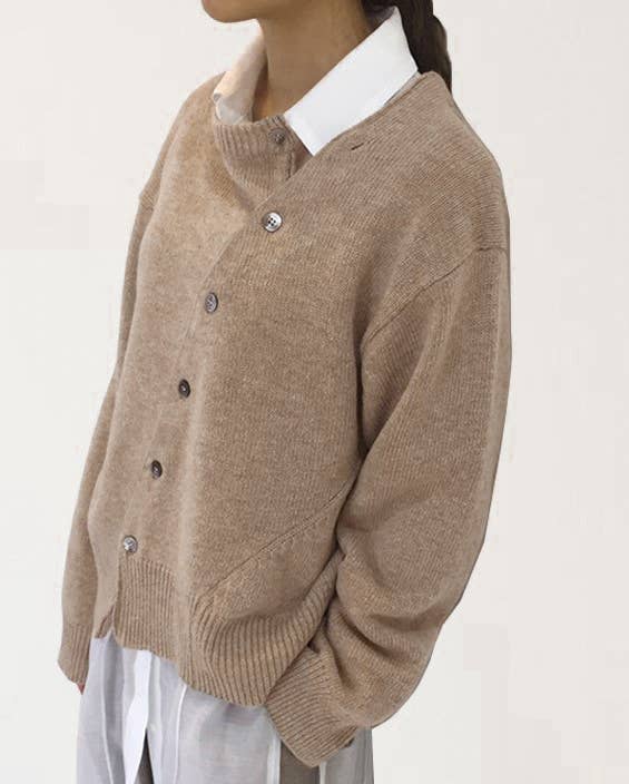 Diagonally-Buttoned Irregular Crewneck Knit Top