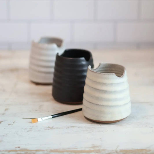 Artist's Brush Cup in Cream