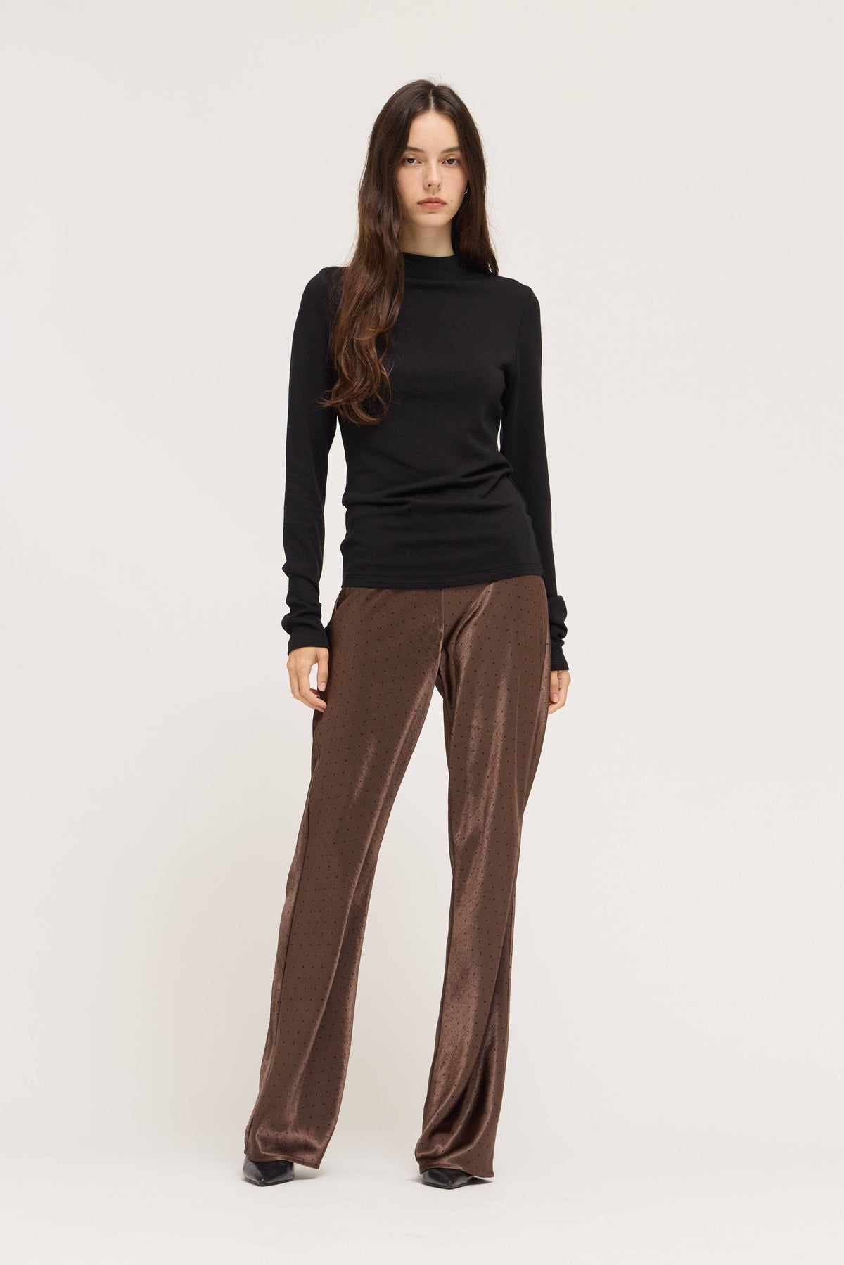 THICK MOCK-NECK TEE