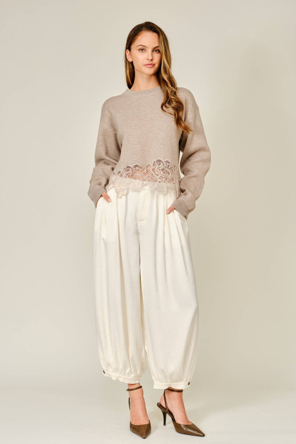 SATIN SHIRRING BAGGY DRESSY PANTS