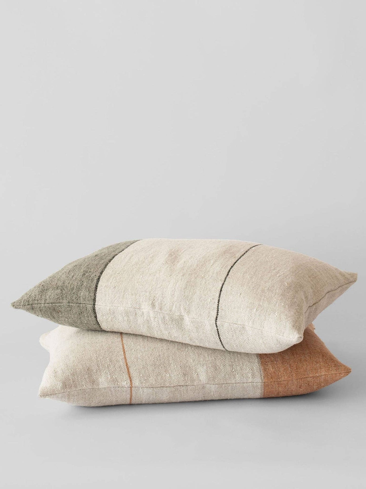 Adrian Lumbar Pillow