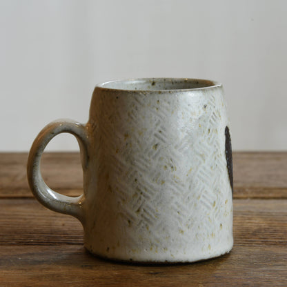 Blue/White Wide-Bottom Mug with Iron Designs