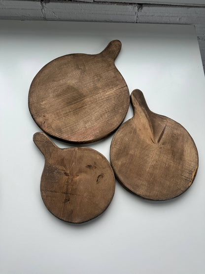 Round board with handle