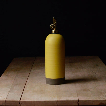 Oil Bottle - Yellow - 22 Ounces
