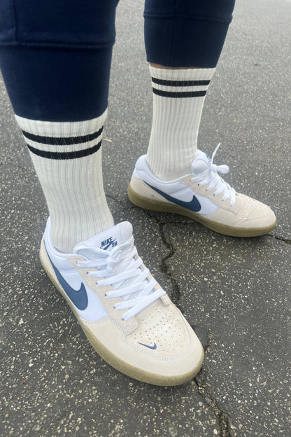 EXTENDED Boyfriend Socks