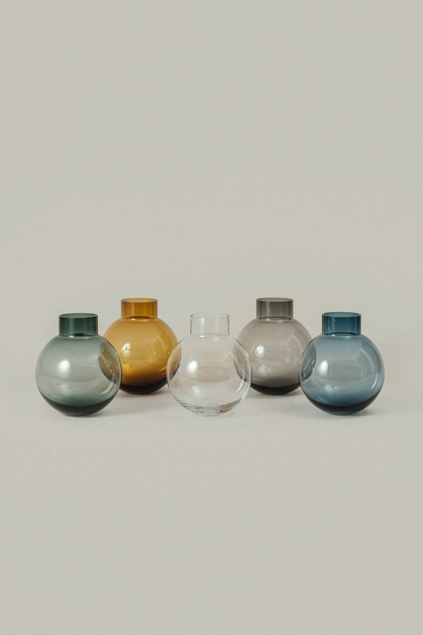 Artisan Tabletop Modern Hand Blown Glass Vase | Ball Clear