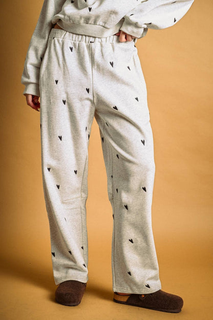 EP7213ST   HEART EMBROIDERED SWEAT PANTS