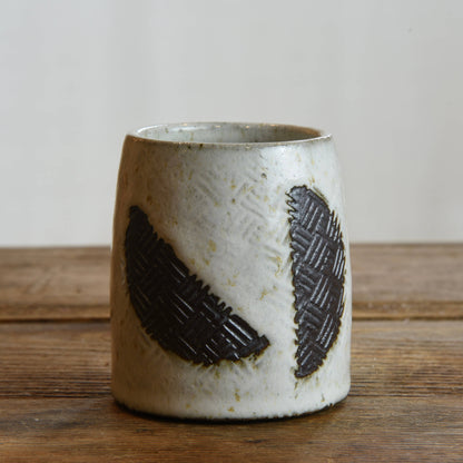 Blue/White Wide-Bottom Mug with Iron Designs