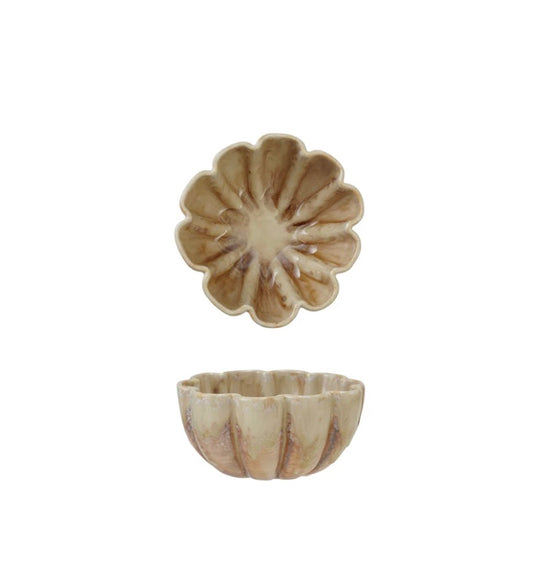 Fluted Scalloped Bowl