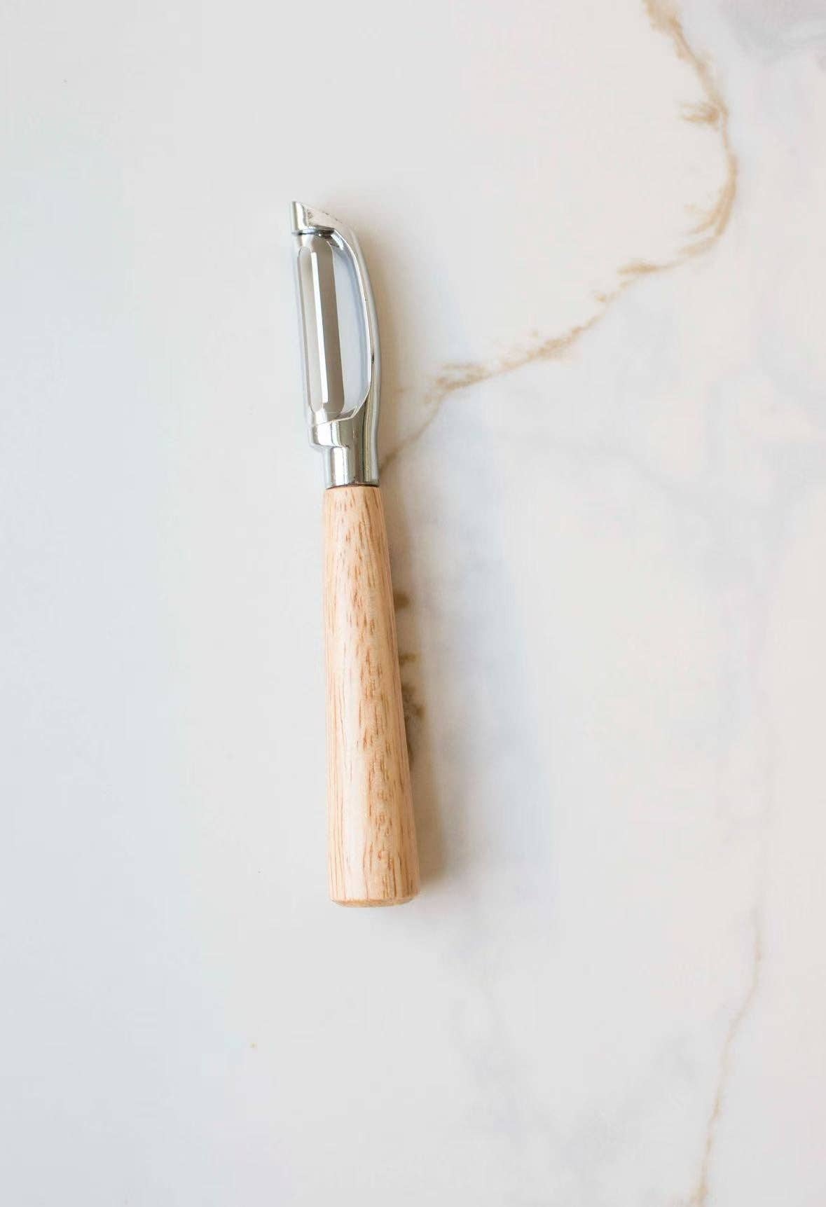 Wooden Handled Peeler