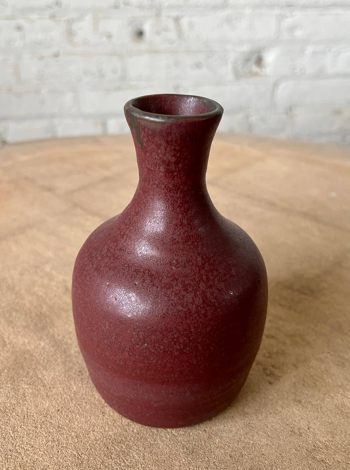 Narrow Neck Luna Vase