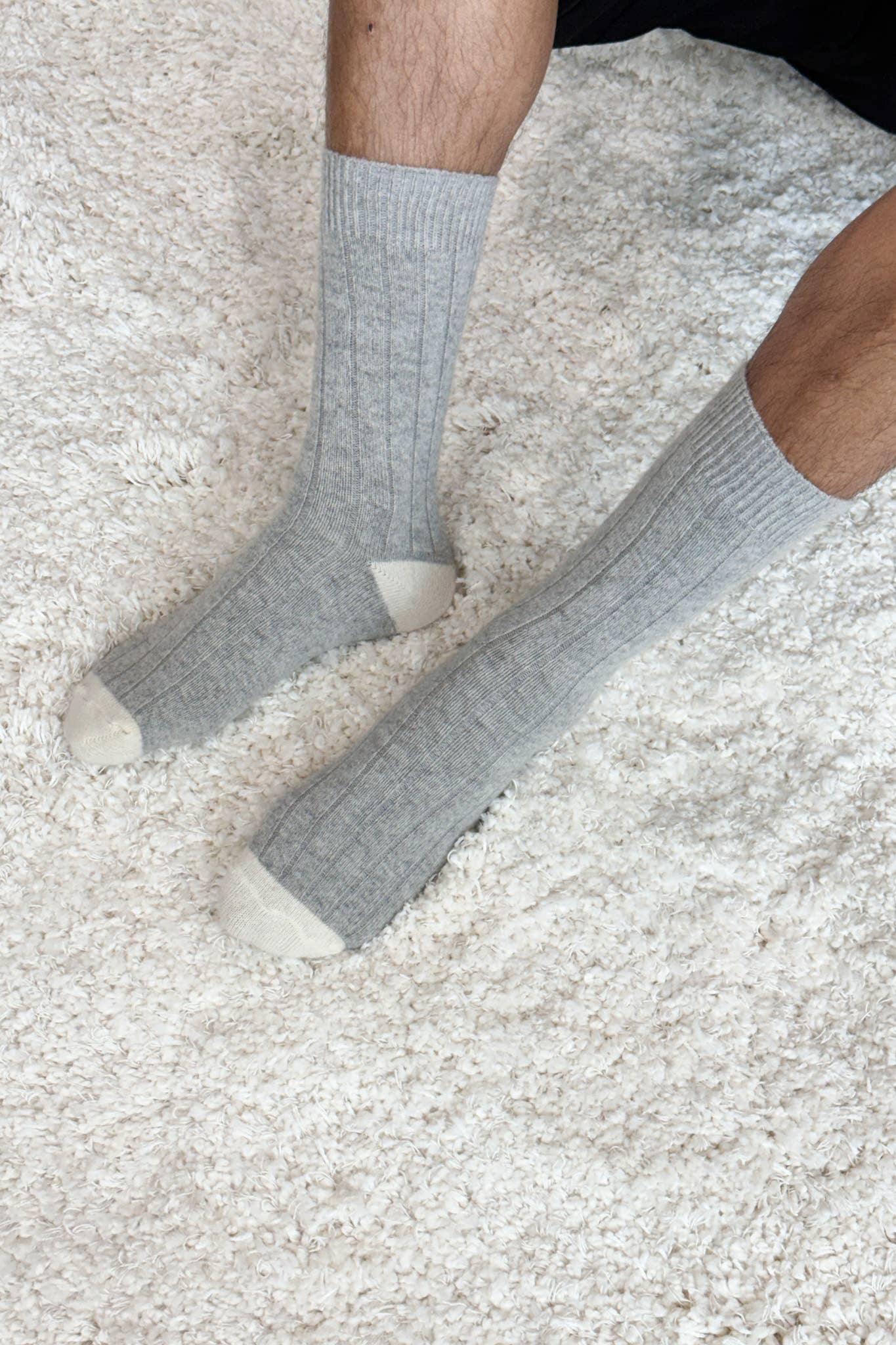 Extended Cashmere Classic Socks
