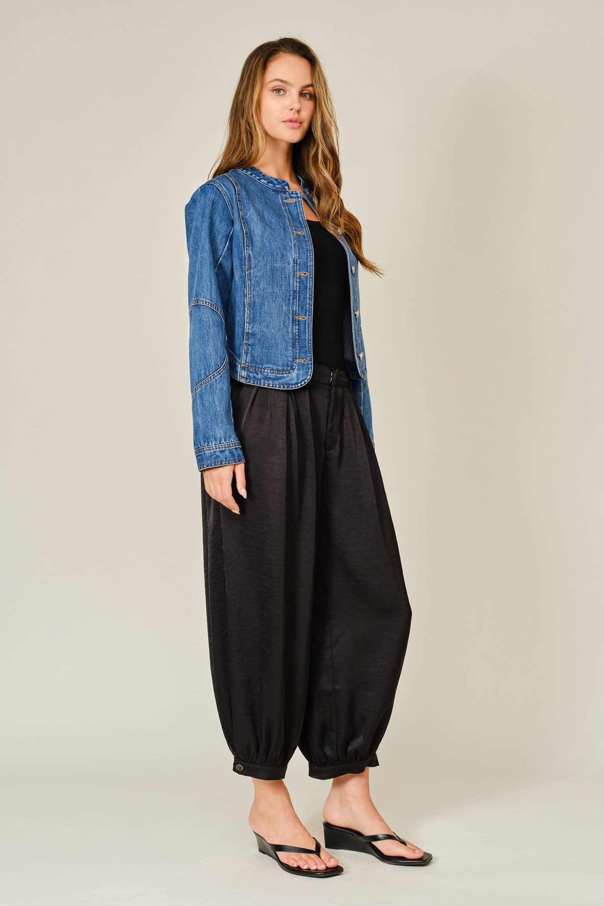 SATIN SHIRRING BAGGY DRESSY PANTS