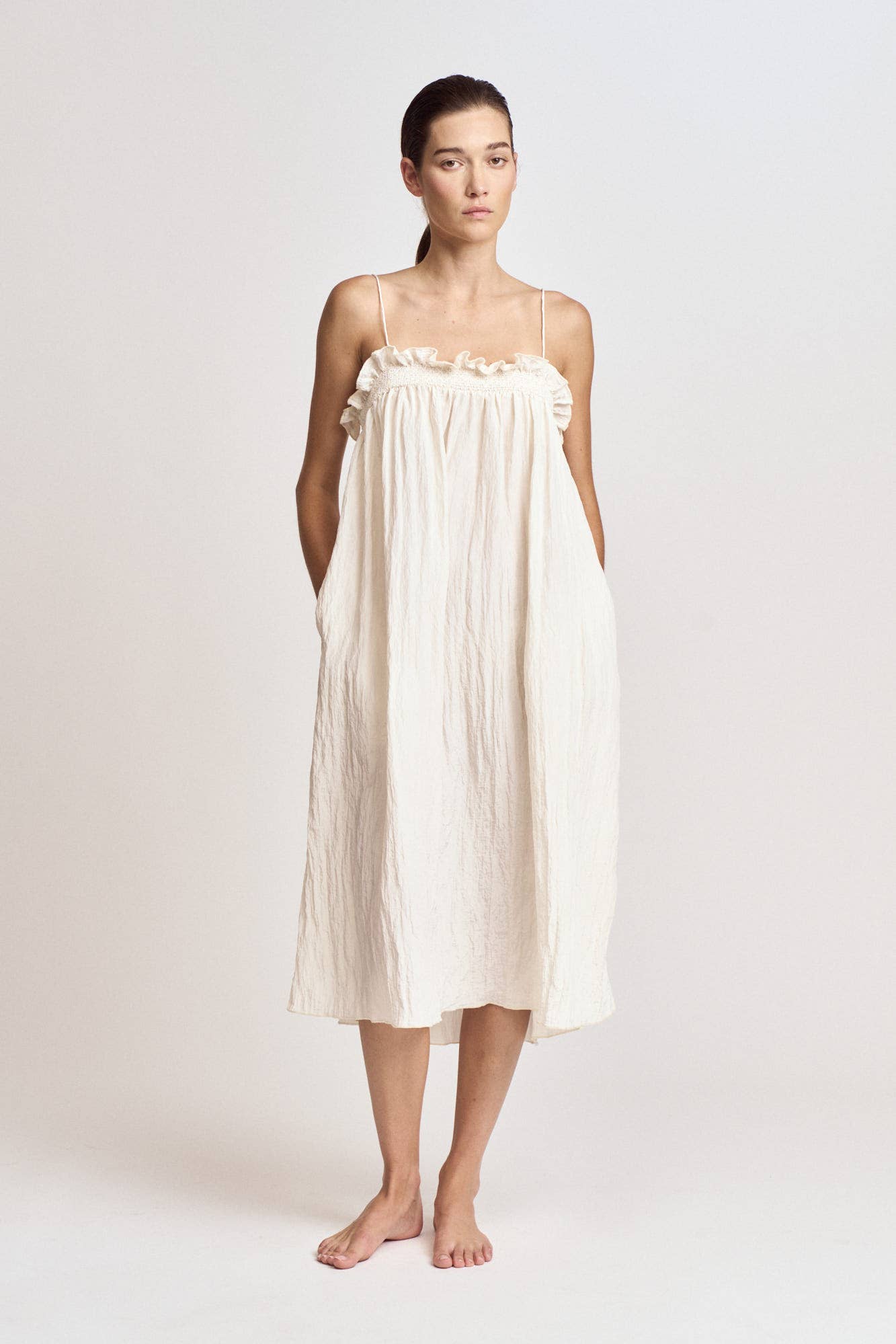 CRINKLE COLUMN DRESS