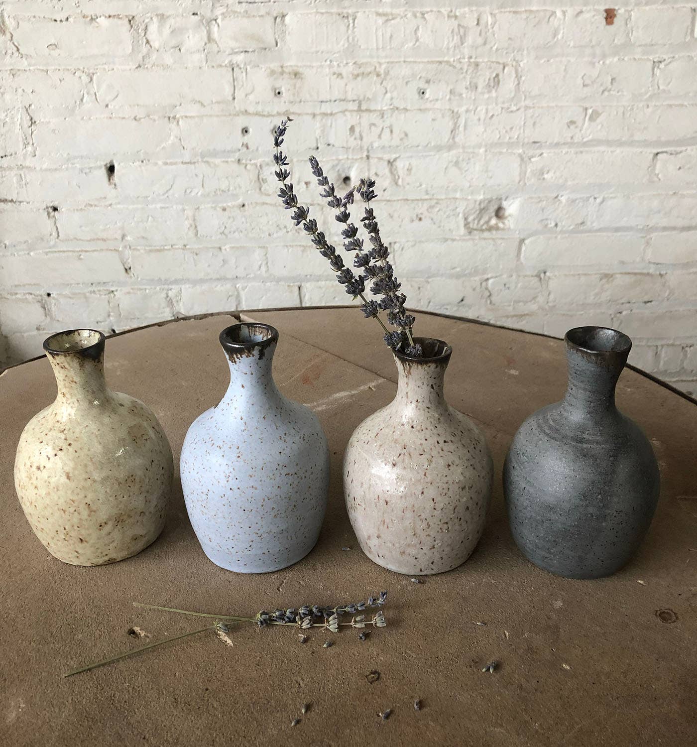 Narrow Neck Luna Vase