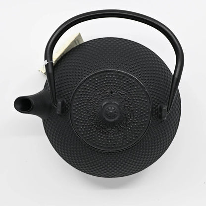 Black Hobnail Design 44oz Cast Iron Tea Pot (1/6)
