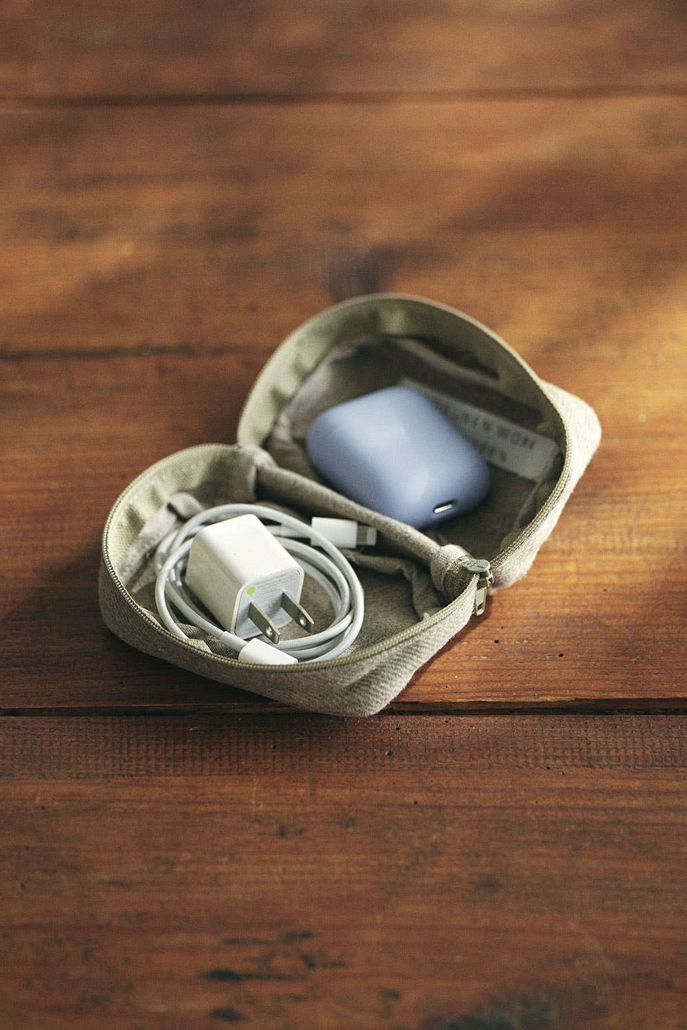 Sevan Pouch