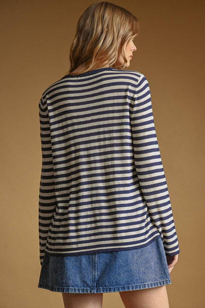T7238   ROUND NECK LONG SLEEVE STRIPED KNITTED TOP