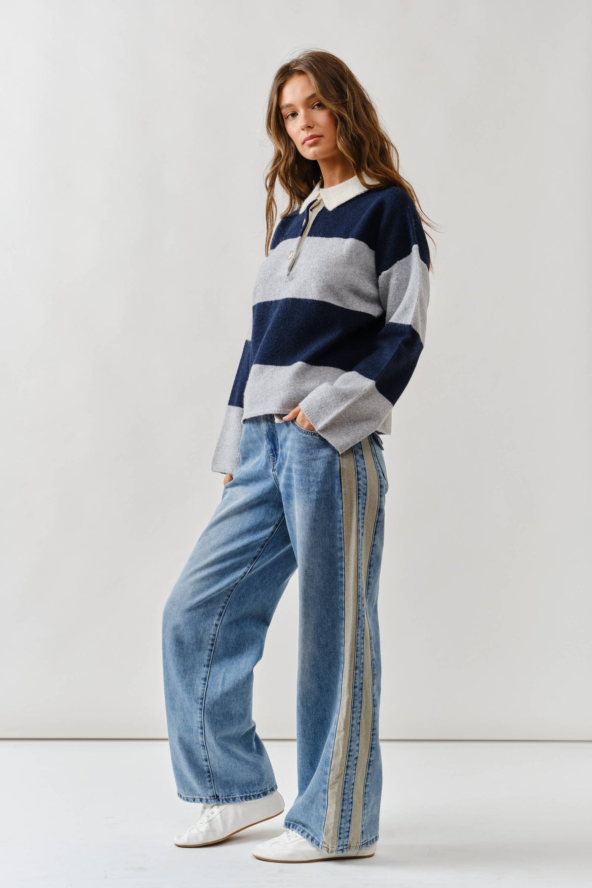 AJT5047 STRIPED POLO NECK SWEATER
