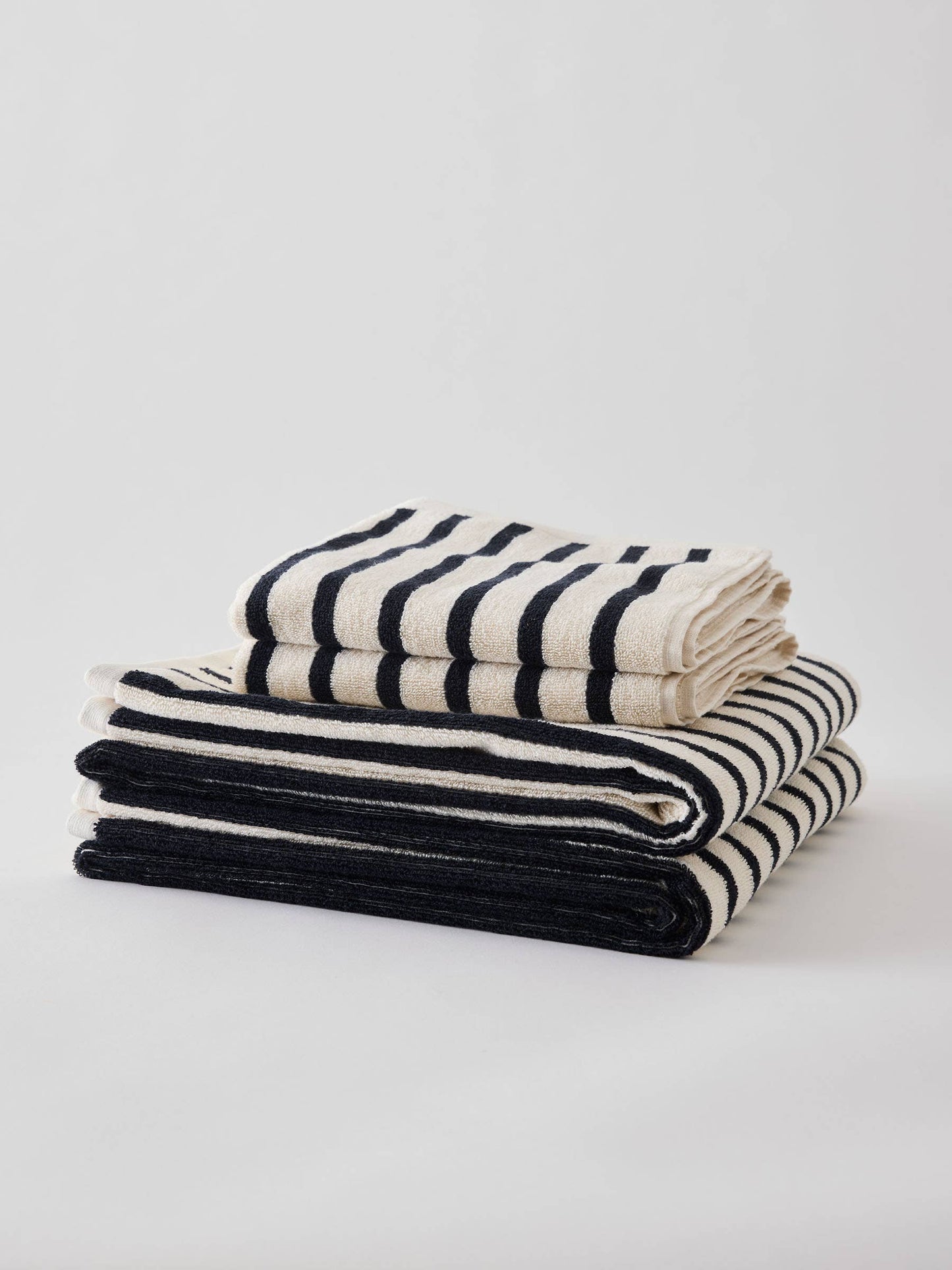 Bonnie hand towel