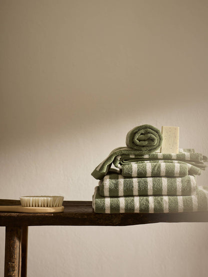 Bonnie bath towel