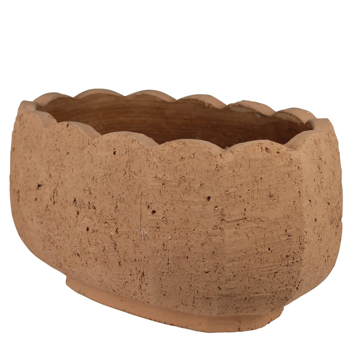 Sophia Scalloped Planter, Terra Cotta Cement