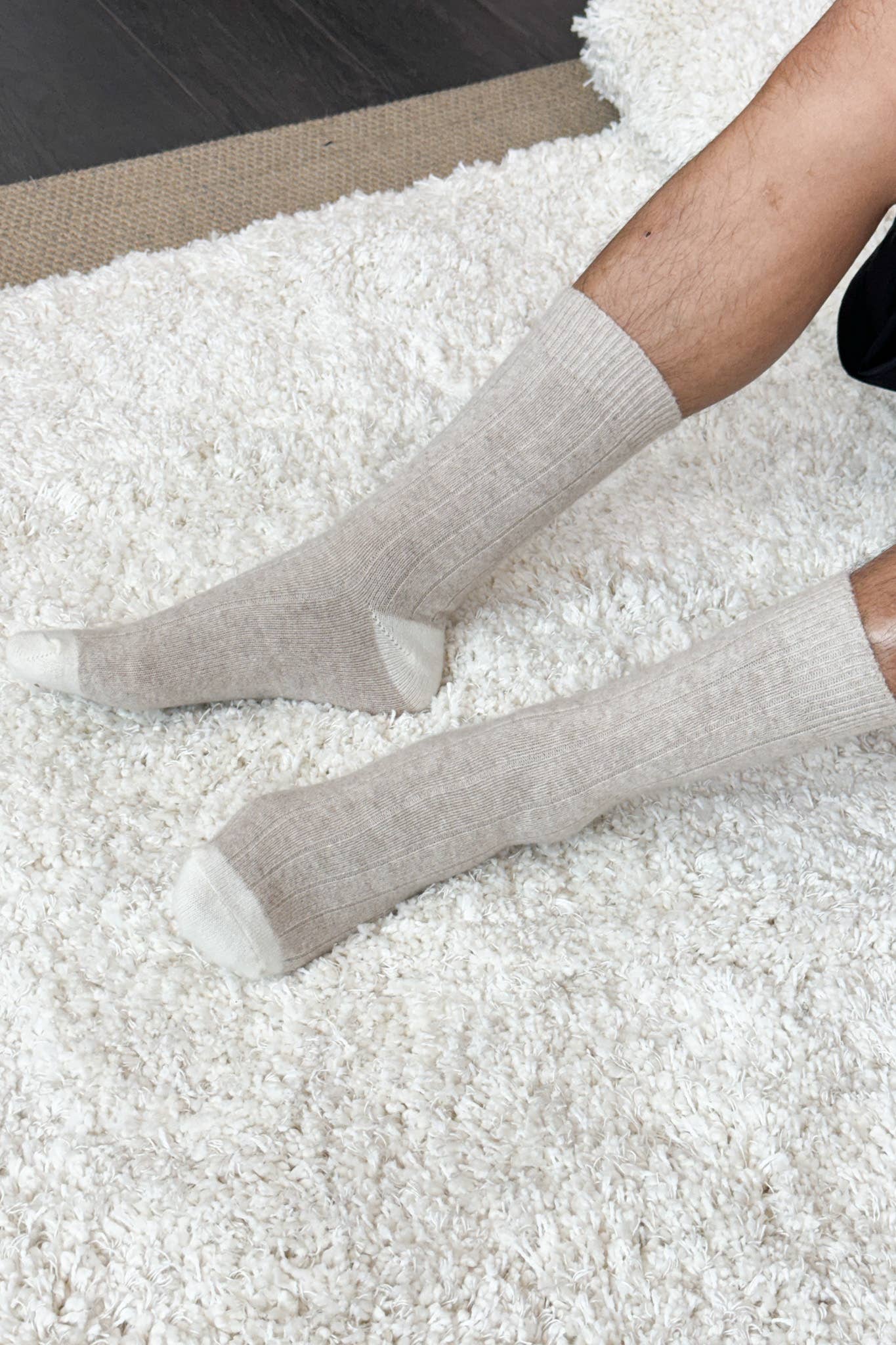 Extended Cashmere Classic Socks