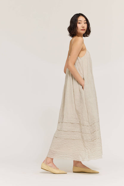 61260 - STRIPE PLEAT TUCK DRESS