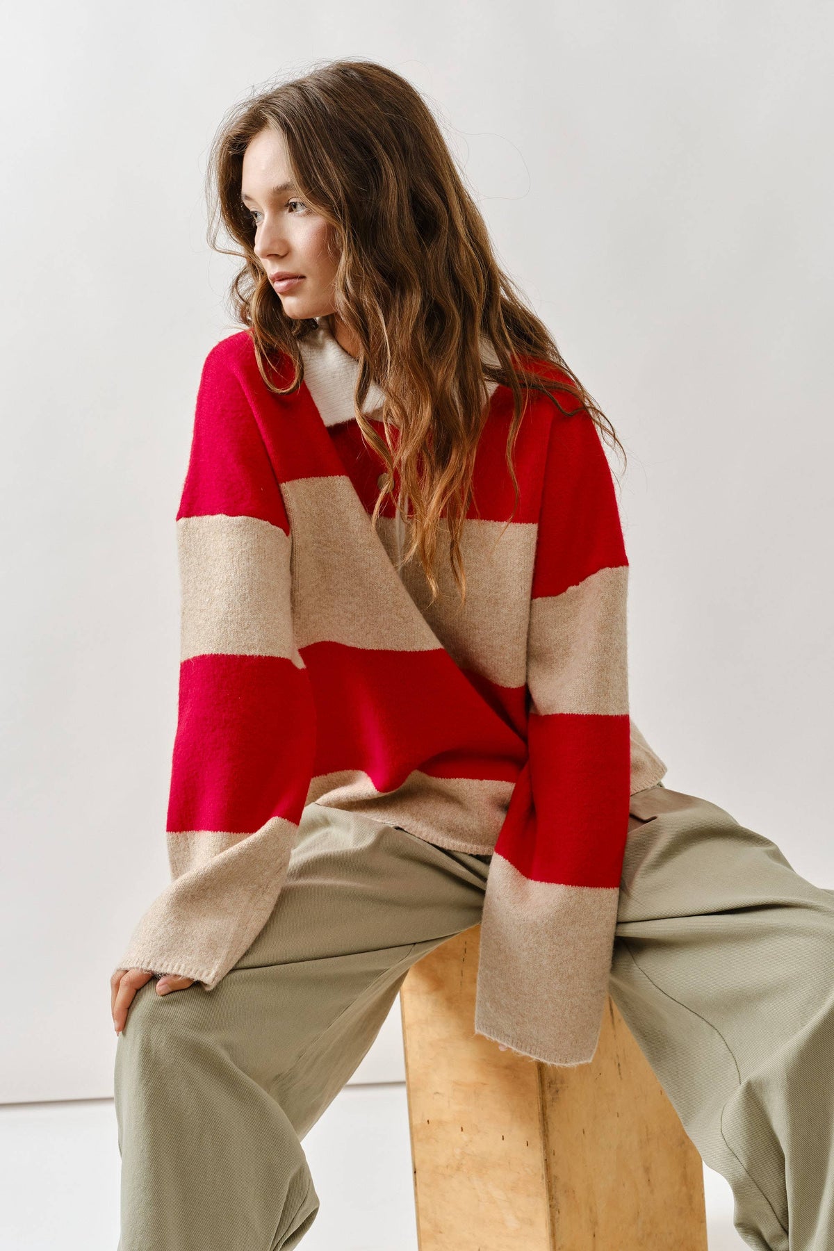 AJT5047 STRIPED POLO NECK SWEATER